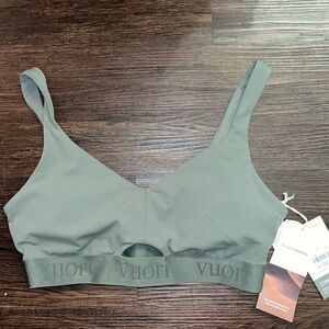 Vuori Elevate Daily Sports Bra